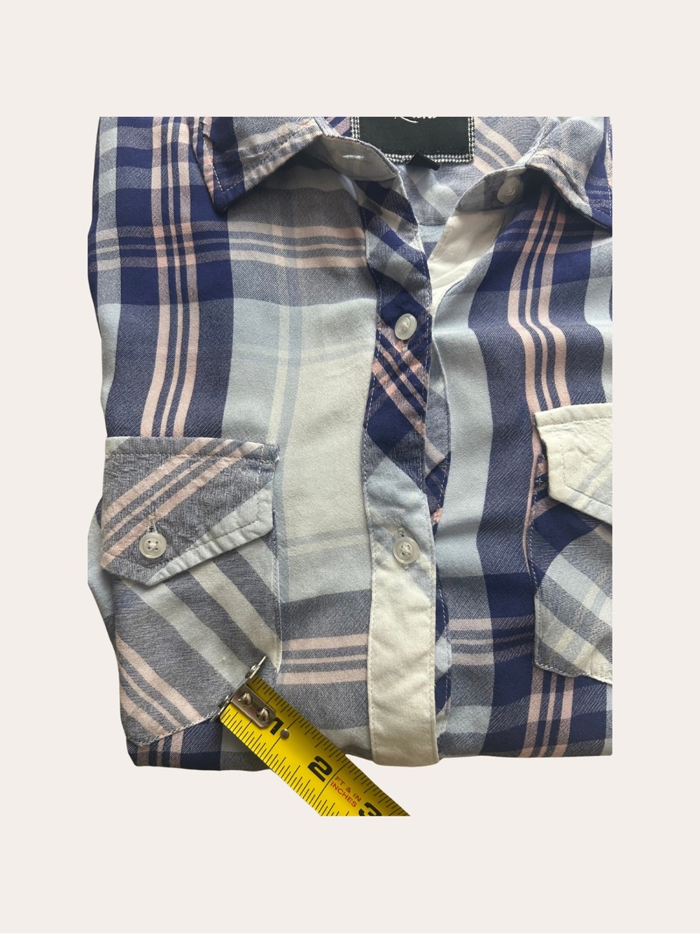 Rails Plaid Woman’s Button-Up Shirt Navy & Pink Size Medium - Picture 9 of 15